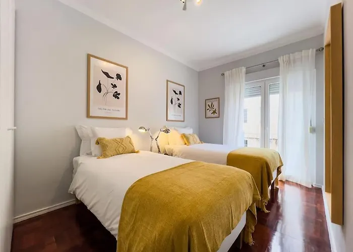 Olaias 2bed Near Metro Apartamento