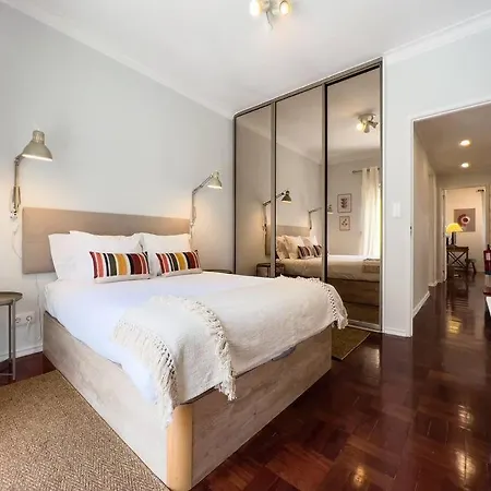 Olaias 2bed Near Metro Appartamento Lisbona