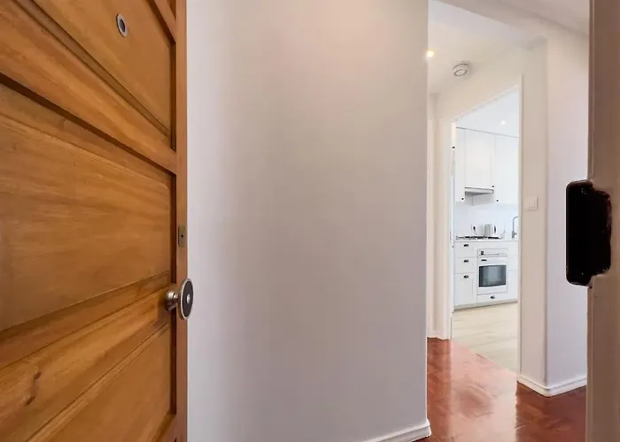 شقة Olaias 2bed Near Metro *